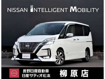 セレナ 2.0 ハイウェイスター V 後席フリップダウンモニター