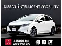 日産 ノート 1200cc 1.2 X FOUR 4WD メモリーナビTV　全方位運転支援システム