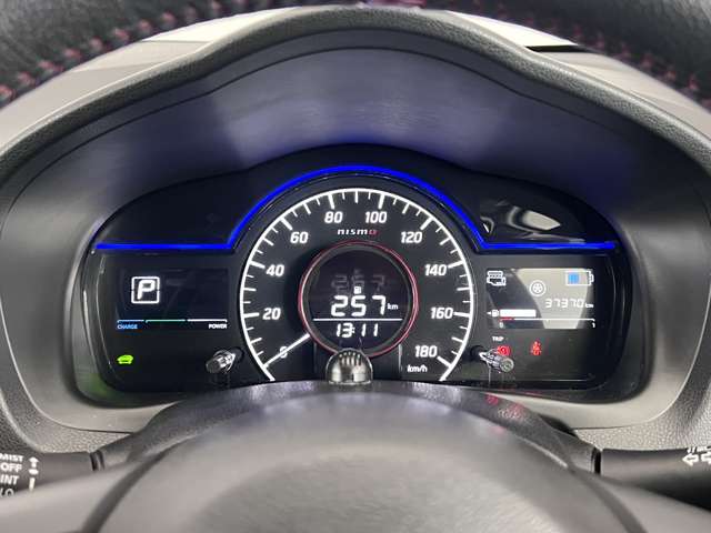 複数画像30