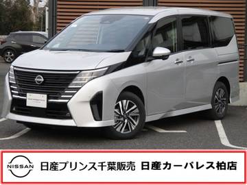 1.4 e-4ORCE ハイウェイスターV 4WD 当社試乗車・シートヒーター・ステアリング