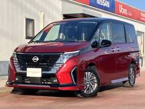 日産 セレナ 1400cc 1.4 e-4ORCE ハイウェイスターV 4WD 当社試乗車UP　衝突被害軽減ブレーキ