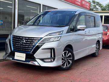 1.2 e-POWER ハイウェイスター V 衝突被害軽減ブレーキ　踏み間違い衝突防止