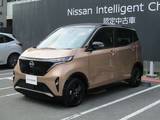 日産 サクラ X 90周年記念車