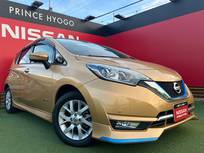 日産 ノート 1200cc 1.2 e-POWER メダリスト 純正フルセグナビ　エマブレ　AVM　ソナー