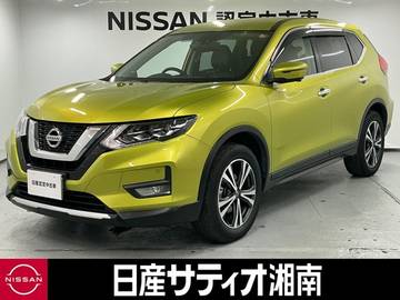 2.0 20Xi 2列車 4WD ※純正10インチナビ+オートバックドア