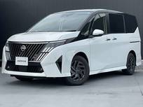 日産 セレナ 1400cc 1.4 e-POWER ハイウェイスターV /シートヒーター・後席モニター・インフォ