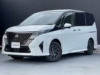 日産 セレナ 1400cc 1.4 e-4ORCE ハイウェイスターV 4WD 後席モニター　プロパイロット