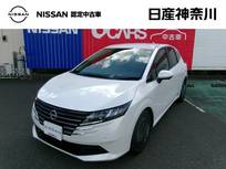 日産 ノート 1200cc 1.2 X 純正メモリーナビアラウンドビューモニター