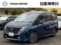 日産 セレナ 1400cc 1.4 e-POWER ルキシオン 試乗車UP・プロパイロット・後席モニター