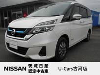 日産 セレナ 1200cc 1.2 e-POWER XV 純正メモリーナビ　防水シート　ステアリン