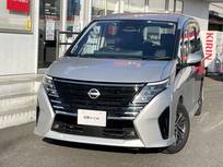 日産 セレナ 1400cc 1.4 e-POWER ルキシオン プロパイロット/アラウンドビューモニター/