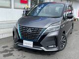 日産 セレナ 1200cc 1.2 e-POWER ハイウェイスター V プロパイロット/アラウンドビューモニター/