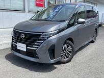 日産 セレナ 1400cc 1.4 e-POWER ハイウェイスターV プロパイロット/アラウンドビューモニター/
