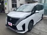 日産 セレナ 1400cc 1.4 e-4ORCE ハイウェイスターV 4WD