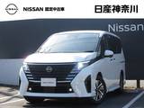 日産 セレナ 1400cc 1.4 e-POWER ルキシオン プロパイロット・メモリーナビ・後席モニタ