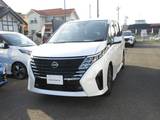 日産 セレナ 1400cc 1.4 e-POWER ハイウェイスターV プロパイロット・メモリーナビ・後席モニタ