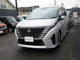 日産 セレナ 1400cc 1.4 e-POWER ハイウェイスターV プロパイロット・メモリーナビ・後席モニタ
