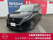 日産 セレナ 1400cc 1.4 e-POWER ハイウェイスターV プロパイロット　後席モニター