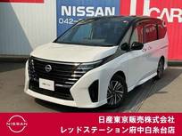 日産 セレナ 1400cc 1.4 e-POWER ハイウェイスターV プロパイロット　後席モニター