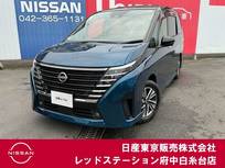 日産 セレナ 1400cc 1.4 e-POWER ハイウェイスターV プロパイロット　後席モニター