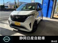 日産 サクラ X シーズンカラー　エマブレ　AVM　ナビ