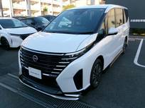 日産 セレナ 2000cc 2.0 ハイウェイスターV ナビ+AVM+後席M AWINフルエアロ 試乗車 ETC