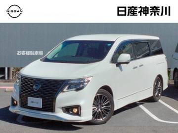 2.5 250ハイウェイスター プレミアム アーバンクロム 4WD 後期型 ナビ+AVM+後席M ETC2.0 前後Dレコ A