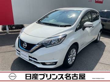 1.2 e-POWER メダリスト 被害軽減ブレーキ　全周囲カメラ