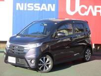 日産 デイズ 660cc 660 ハイウェイスターGターボ ナビ　AVM オートライト　フォグランプ