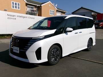 セレナ 1.4 e-POWER ハイウェイスターV ナビ 後席M AVM 前後ドラレコ ETC2.0