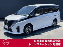 日産 セレナ 1400cc 1.4 e-POWER ハイウェイスターV ワンオーナー　後席モニター