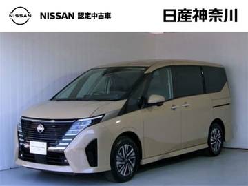 1.4 e-POWER ルキシオン 元弊社社有車UP　ルキシオン 入 荷 !