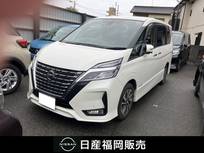 日産 セレナ 2000cc 2.0 ハイウェイスター V 防水シート　10インチナビ　DVD再生