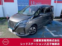 日産 セレナ 1200cc 1.2 e-POWER ハイウェイスター V 純正ナビTV　プロパイロット