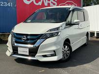 日産 セレナ 1200cc 1.2 e-POWER ハイウェイスター V 後席モニター