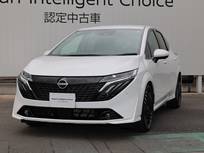 日産 ノートオーラ 1200cc 1.2 G レザーエディション /当社社用車UP/BOSEサウンド/SOSコール