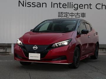 X Vセレクション 90周年記念車 /アラウンドビューモニター/踏み間違い防止