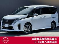 日産 セレナ 1400cc 1.4 e-POWER ルキシオン 後席モニター　プロパイロット