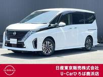 日産 セレナ 1400cc 1.4 e-POWER ハイウェイスターV 後席モニター　プロパイロット