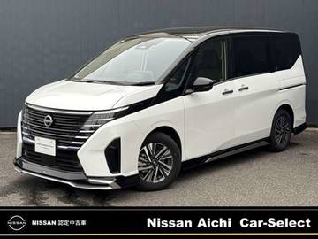 セレナ 1.4 e-POWER ハイウェイスターV AWINエアロ　プロパイロット　全周囲カメラ