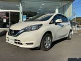 日産 ノート 1200cc 1.2 X FOUR 4WD