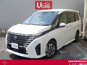 セレナ 1.4 e-POWER ハイウェイスターV プロパイロット・後席フリップダウンモニタ