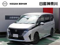 日産 セレナ 1400cc 1.4e-4ORCE ハイウェイスターV NissanConnectインフォテインメントシステム装着車 4WD 弊社試乗使用社有車・ドラレコ前後・ETC2.