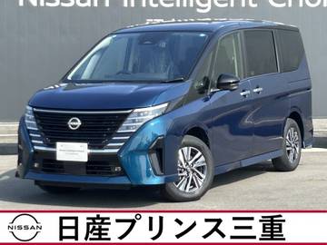セレナ 1.4 e-4ORCE ハイウェイスターV 4WD 社有車　禁煙車　メーカーナビ