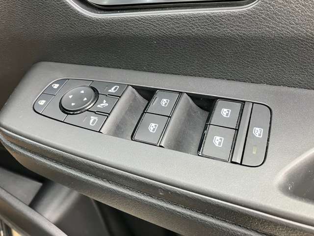 複数画像68