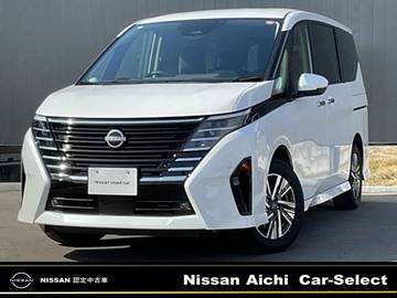 セレナ 1.4 e-4ORCE ハイウェイスターV 4WD プロパイロット　メーカーコネクトナビ