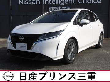 1.2 X メーカーナビ　全周囲カメラ