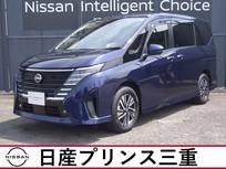 日産 セレナ 2000cc 2.0 ハイウェイスターV 店頭販売限定車　アルパイン製メモリーナビ