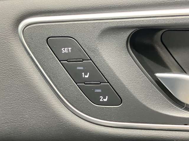 複数画像30