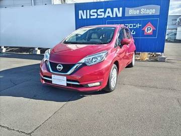 1.2 e-POWER メダリスト FOUR 4WD 禁煙　日産認定1年保証(走行無制限)